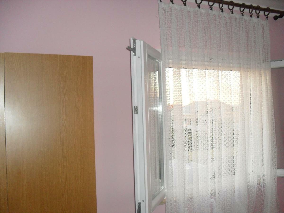 Apartment Zdenka Povljana Bagian luar foto